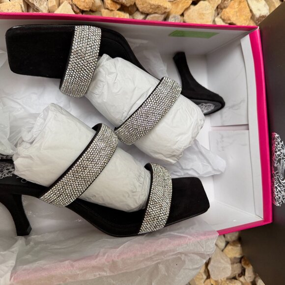 Vince Camuto Aslee Rhinestone Embellished Black & Silver Crystal Dress Sandals - Picture 10 of 11